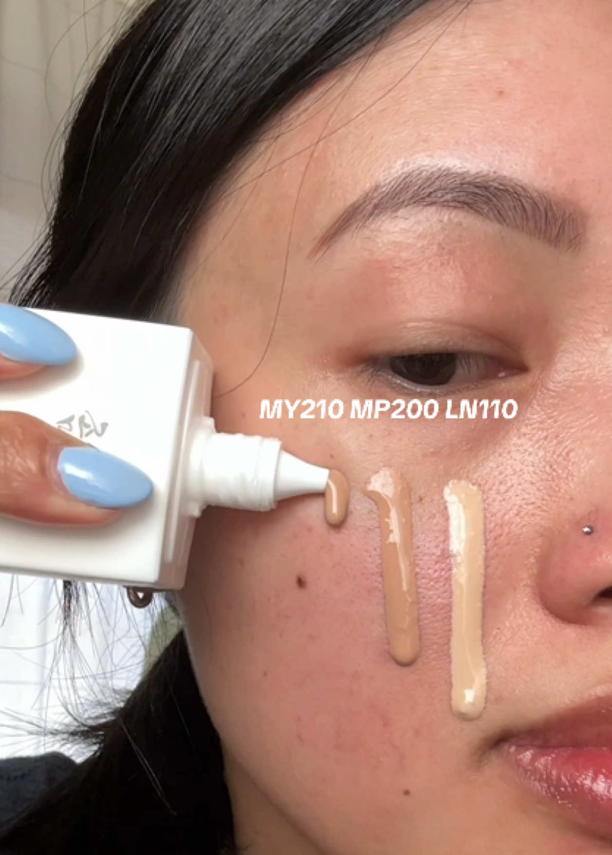 The tint is sheer enough that they look the same. MY210 is a touch darker when you heavily swatch it otherwise it sheers out to match me. In this video I swatch my210, mp200, and ln110 #beautyofjoseon #sunscreentint #kbeauty #skincare #spf40 #skintint #viral #mp200 #my210 #oilycombo 