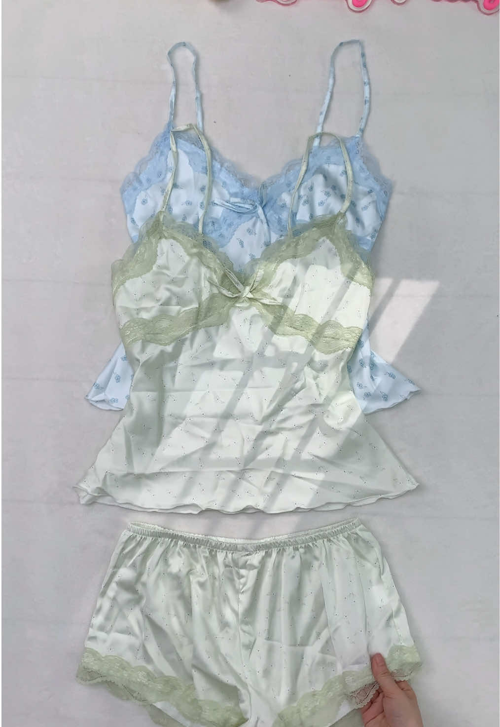 best loungewear set everr!! 🎀🫶🏻☁️✨ #matchingset #cami #shorts #matchingpajamas #pajamas #pajamaset #sleepwear #nightwear #pajamas #lougewear #loungewearstyle #2pieceset #twopieceset #cute #toocute #cuteoutfits #sleepshorts #spring #tiktokshopfinds #outfitinspo #springtok #springfashion #ootdinspo #inspo #goodthing #musthave  #TikTokShopRestock #spotlightfinds #TikTokShopMothersDay #TikTokShopSummerTurnUp #TikTokShopMemorialDay #IfYouKnowYouKnow 