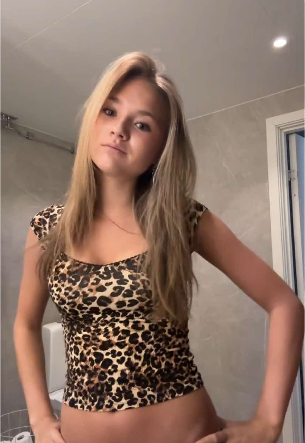 🥰