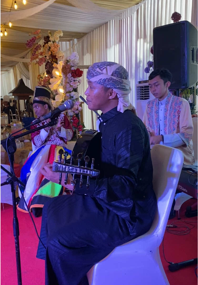 Kembali pulang 🥀 . . #fyp #fypシ゚ #kembalipulang #melayu #lagumelayu #arabianmusic #gambus #berandafypシ #gambusindonesia #gambusbandung #gambusarab #musik #berandatiktok 