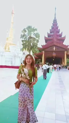 #CapCut #မြင်ပါများပီးချစ်ကျွမ်းဝင်အောင်လို့🤒🖤 #fypシ゚viral🖤tiktok #viewတွေရှယ်ကျ #တွေးပီးမှတင်ပါ💜💜💜 