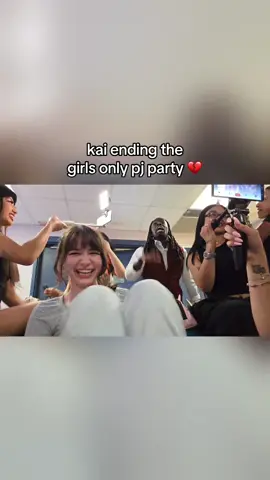 might be why they were spamming L mic 💀 #streameruniversity #kaicenat @Kai Cenat #primatepaige 