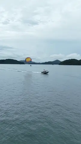 Parasailing On Boat, 2 Pax Just RM350 + Drone! #parasailing #on #boat #langkawi 