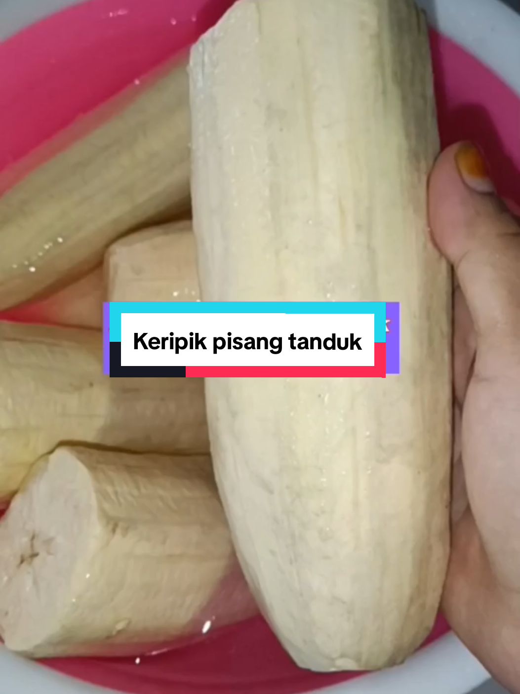Cemilan enak bikin nagih 🤤 . #keripikpisang #pisangtanduk #cemilan #resepsimple #resepcemilan #kue #soundviral #viral #videoviral #videofyp #berbagiresep #fyp #reseptiktok 