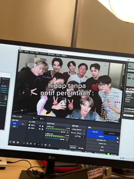 tapi notifikasi dari idol tercinta💋🥹.                                                                                                                                          #kebahagianyangsesungguhnya#seventeen#carat#trend #like#gaksukaskip📵#fyp