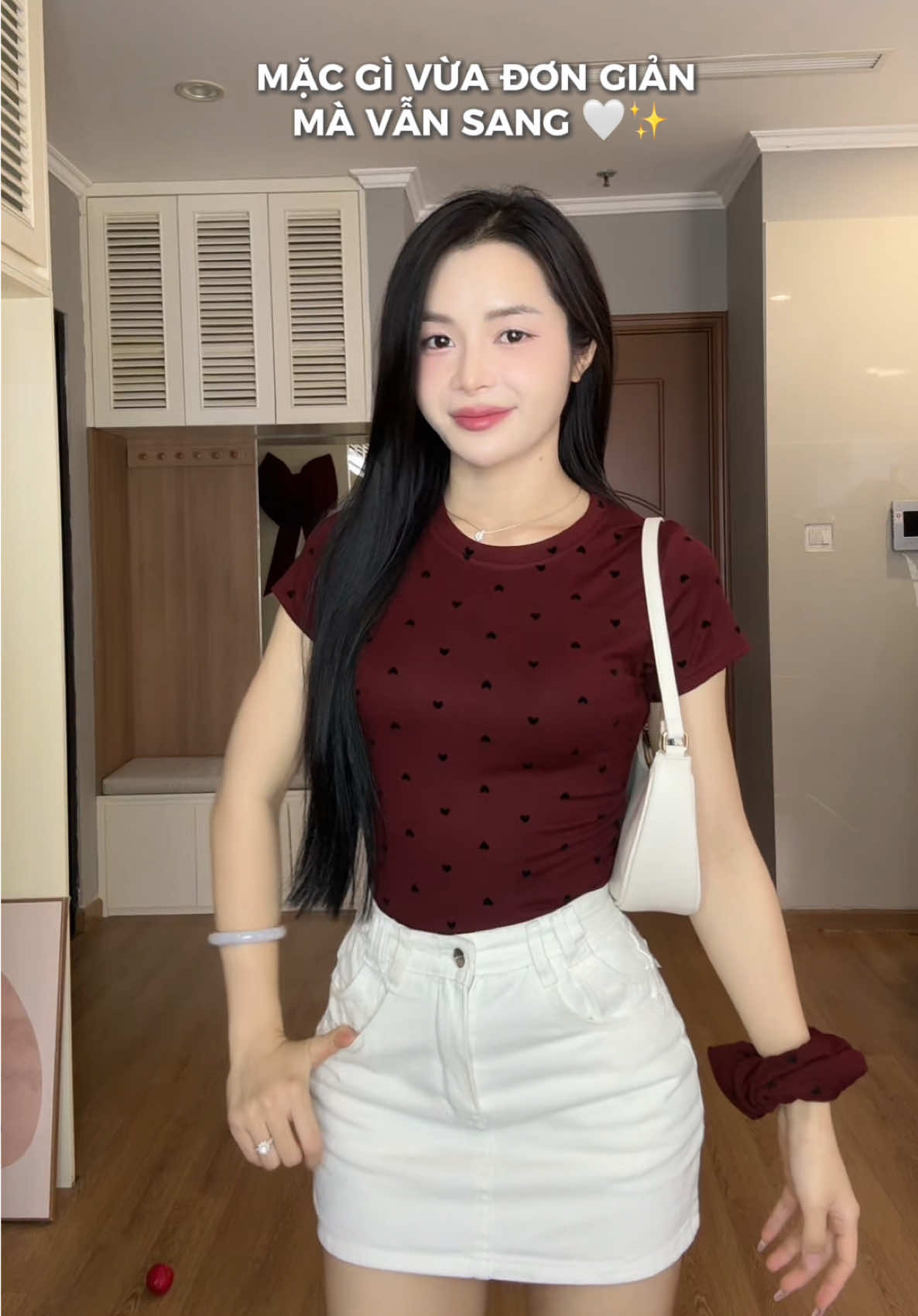 Bà nào muốn mặc đơn giản mà vẫn sang thì tham khảo outfit này nhaaaaa 😚😚 #xuhuong #outfit 