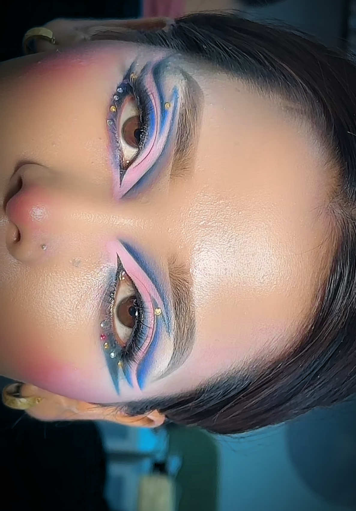 Plz join us for makeup class #meroshringar♥️ #foryou #foryou #tiktoknepal🇳🇵 #foryourpage #dhnagadhi 