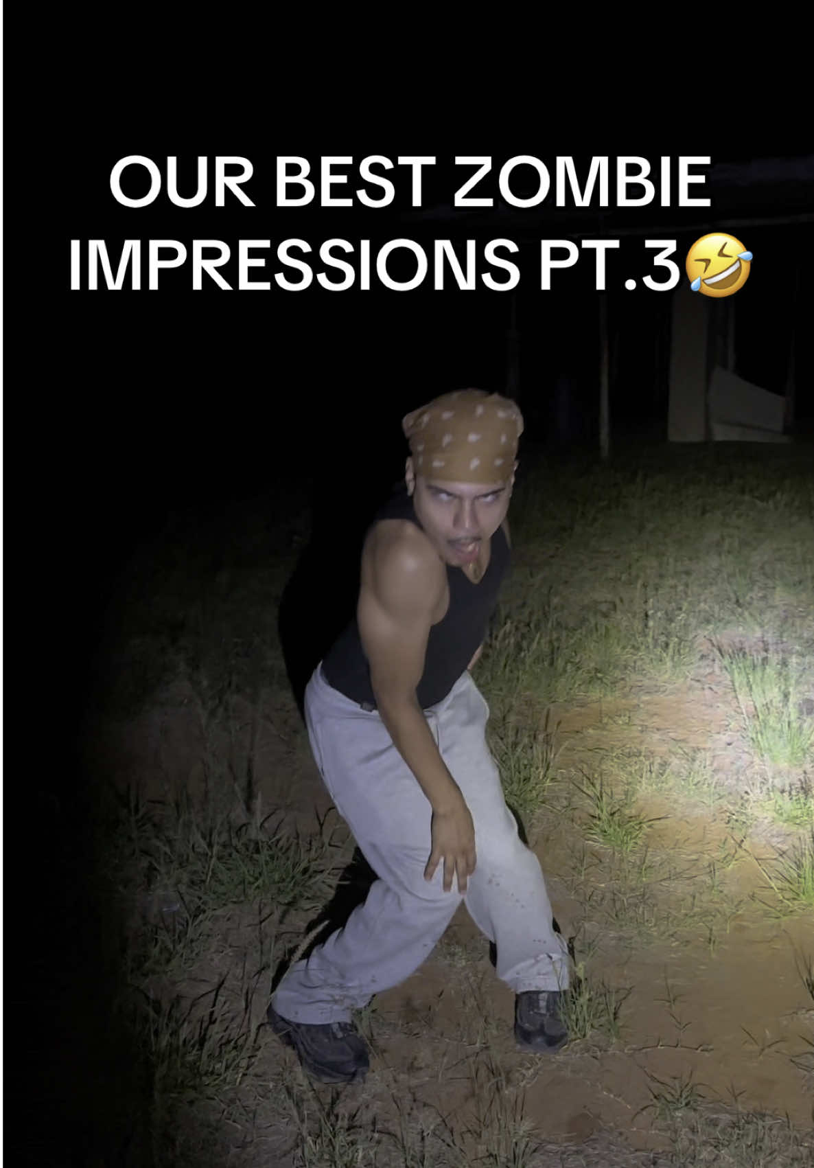 bro got bit and turned into el chueco😭🤣#fyp#jonandjerry 