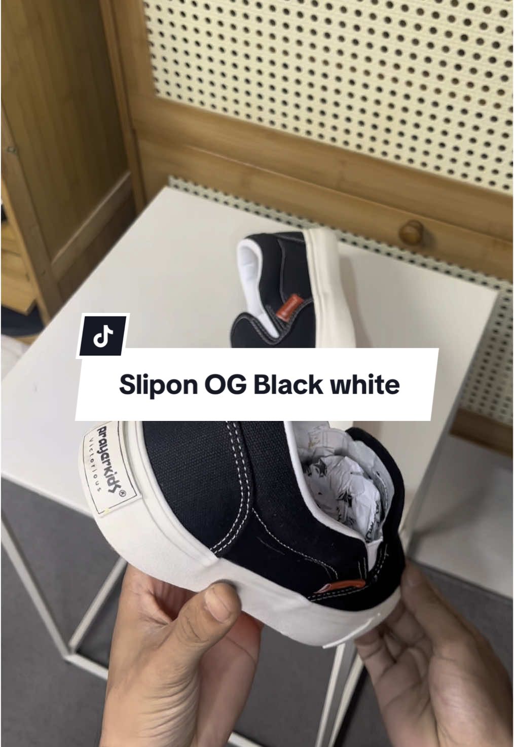 Prayer Kids Slipon OG Black Se #prayerkids #prayerkidsoriginal #recomendation #lokalbrand #sepatuunisex #wibgajian 