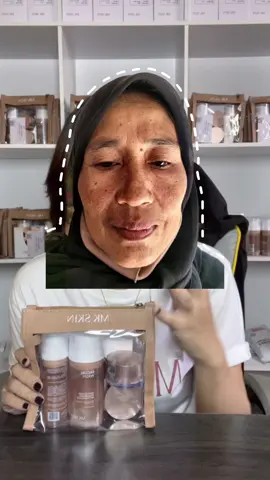 HAH EMANG BISAA??!!! Bisa dong, konsultasi dulu yukkk😉@maharanikemala @mkskin.ori #tiktoklive #agenmkskin #mkskinofficial #maharanikemala #mkskin 
