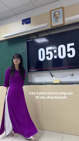 Giờ trò còn 4 phút 30 giây (chiêu này học được từ 1 người thầy quân nhân)