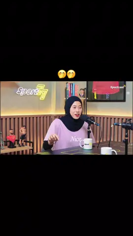 sc : Sport77Official #megawatihangestri 