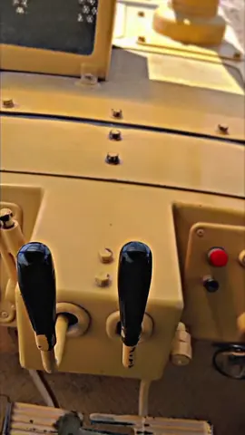 #CapCut cuma mau ngasi tau singkatannya aja kok #singkatan #komatsu #alat berat#fypシ゚ 