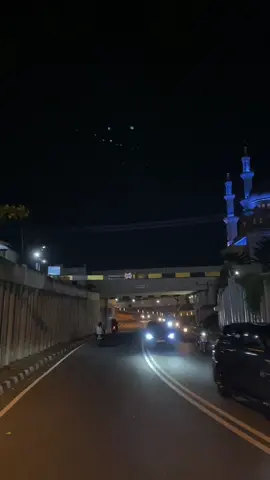 tuku jeruk kleru gulo ojo jeru jeru nek endinge loro