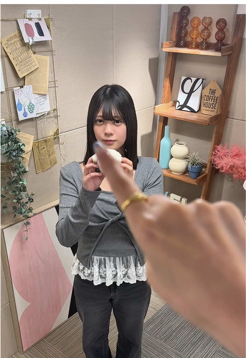 なおなおの大好物は…犬！？🐶 #トモコレ #トモダチコレクション #冨里奈央 #乃木坂46