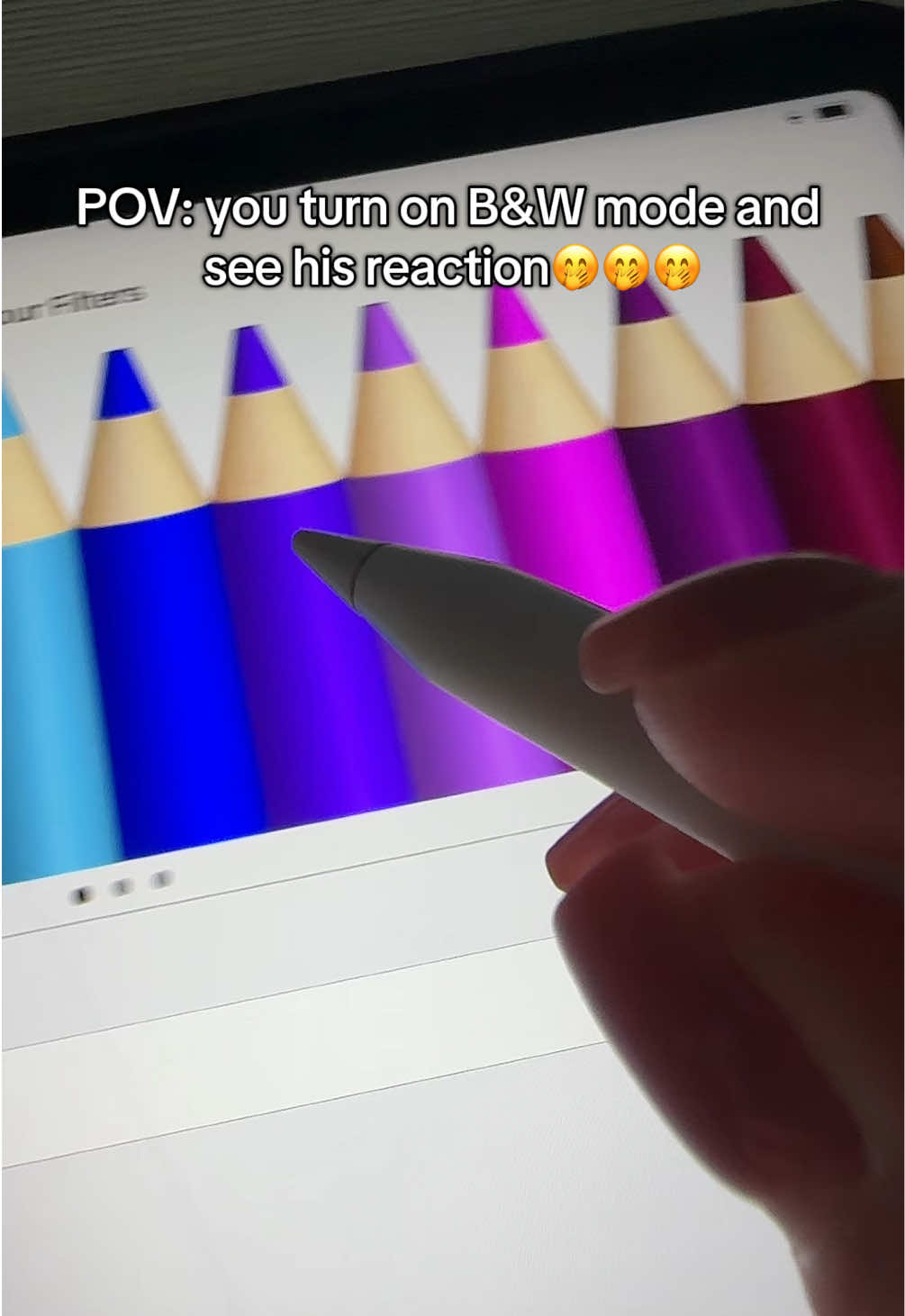 Isn’t it funny?😆 #multiplayer #applepencil #drawing #digitalartist #artworkout #ipadgames 