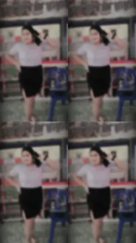 คิดถึงชุดนักศึกษาอีกแล้ว#สตอรี่ความรู้สึก #ไม่ว่าจะต้องเติบโตไปเจอกับสิ่งใดก็ขอให้ชีวิตได้อยู่ในวงโคจรของความสุข #เด็กอ้วนแก้มเยอะพุงเยอะ #โคนันเมืองไทย #สักเพราะใจรัก❤️💯😎 