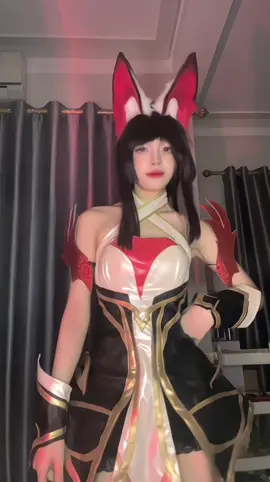 live 5 tiếng xong chỉ còn sức nhảy dưỡng sinh 😮‍💨 TỐI NAY LIVE TIẾP AE!! #ahri #leagueoflegends #cosplay #xuhuong #fyp #tiktokdance 