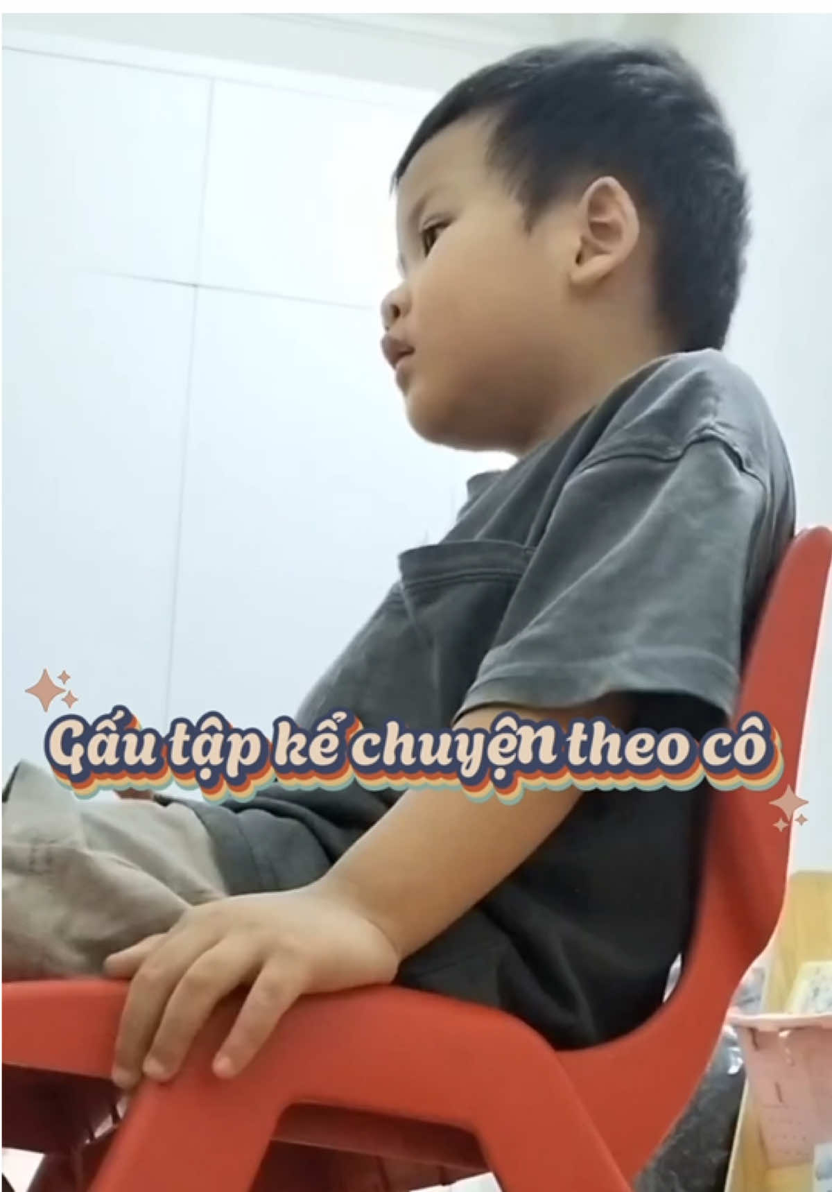 Gấu em tập kể chuyện theo cô giúp con phát triển thêm từ và luyện khả năng ghi nhớ rất tốt. #tretuky  #rlptk  #chamnoi #asd 