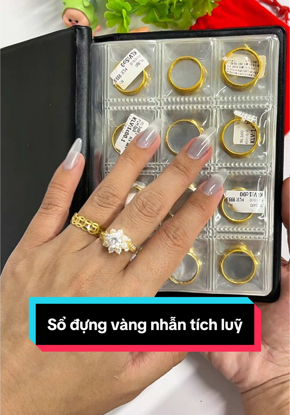 Sổ đựng vàng nhẫn tích luỹ, bà nào đang tìm thì vào giỏ hàng góc trái video t săn ngen! #sodungvang #vang #taphoacohai #affiliatemarketing #toiyeutiktok 