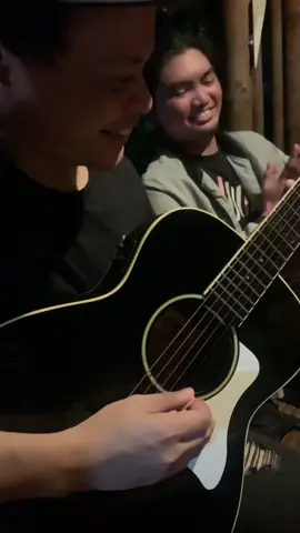 Pov: kumanta si Dj Bombay Caslu  sa Belle's Bistro, Hotel & Resort   Ang Lupit ng nag Guitara baka pareng Anthony yan 🫶🫶 sheshh  Never mind nalang sa kumakanta 🫣🫣😂😂