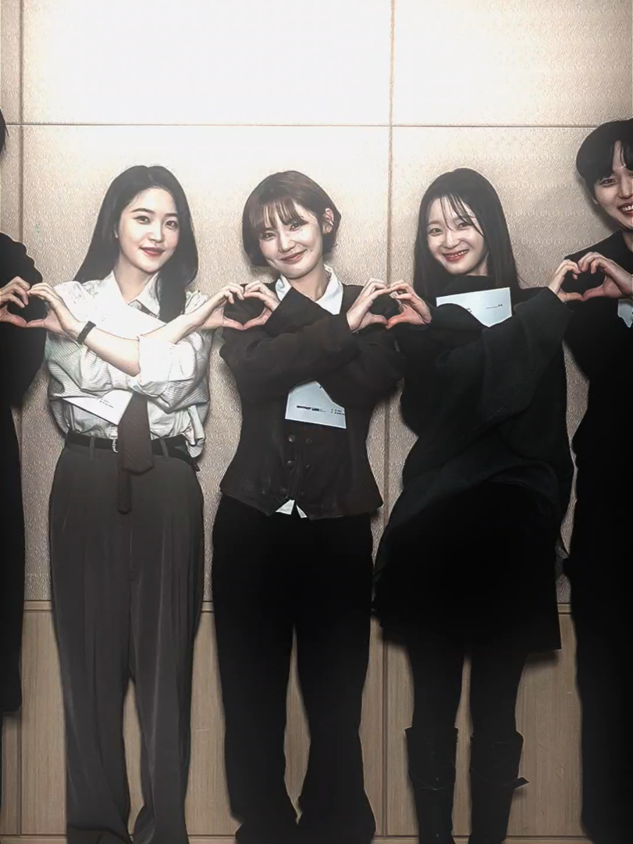 #kimyerim #leeeunsaem #fypシ  #kimminkyu #yeri #redvelvet #foryou #trending #korean #baekjena #viu #kdrama #fyp #bitchxrich #bitchxrich2 #jj #foryou 