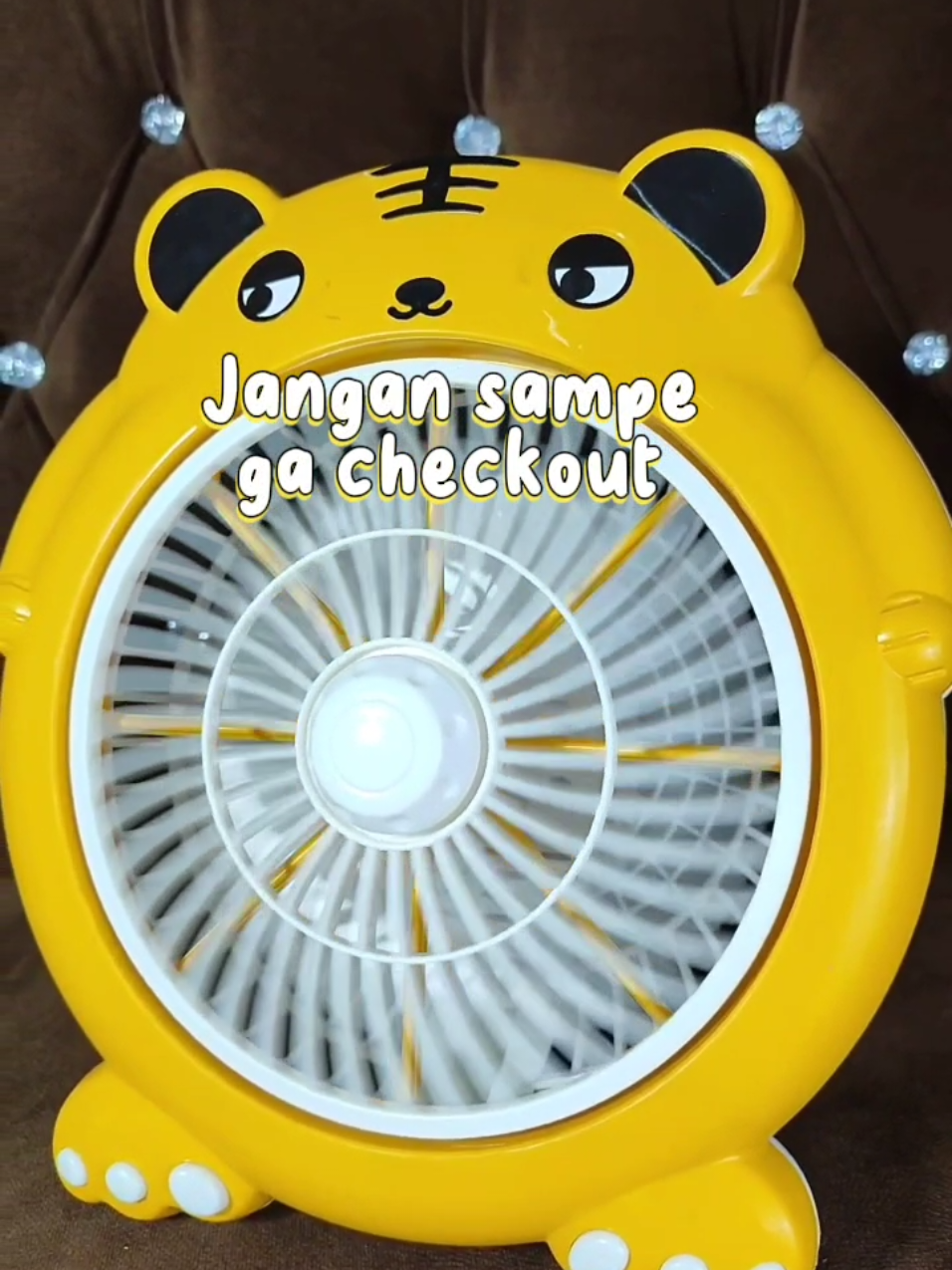 kipass selucyuu dan se g3moyy ini di skipp? sayang bangett loh bun #kipaskarakter #kipasanginmini 