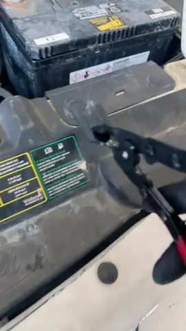 This trim clip pliers set is a car repair MUST-HAVE! #carrepair #cardiy #automotive #toolreview #mechaniclife #carguy #fleetautosupply #autotools #trimremover #clipremoval