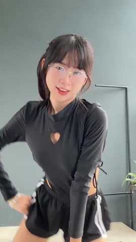 ไม่ได้ว่ายน้ำนาน วอมหน่อย🏊‍♀️