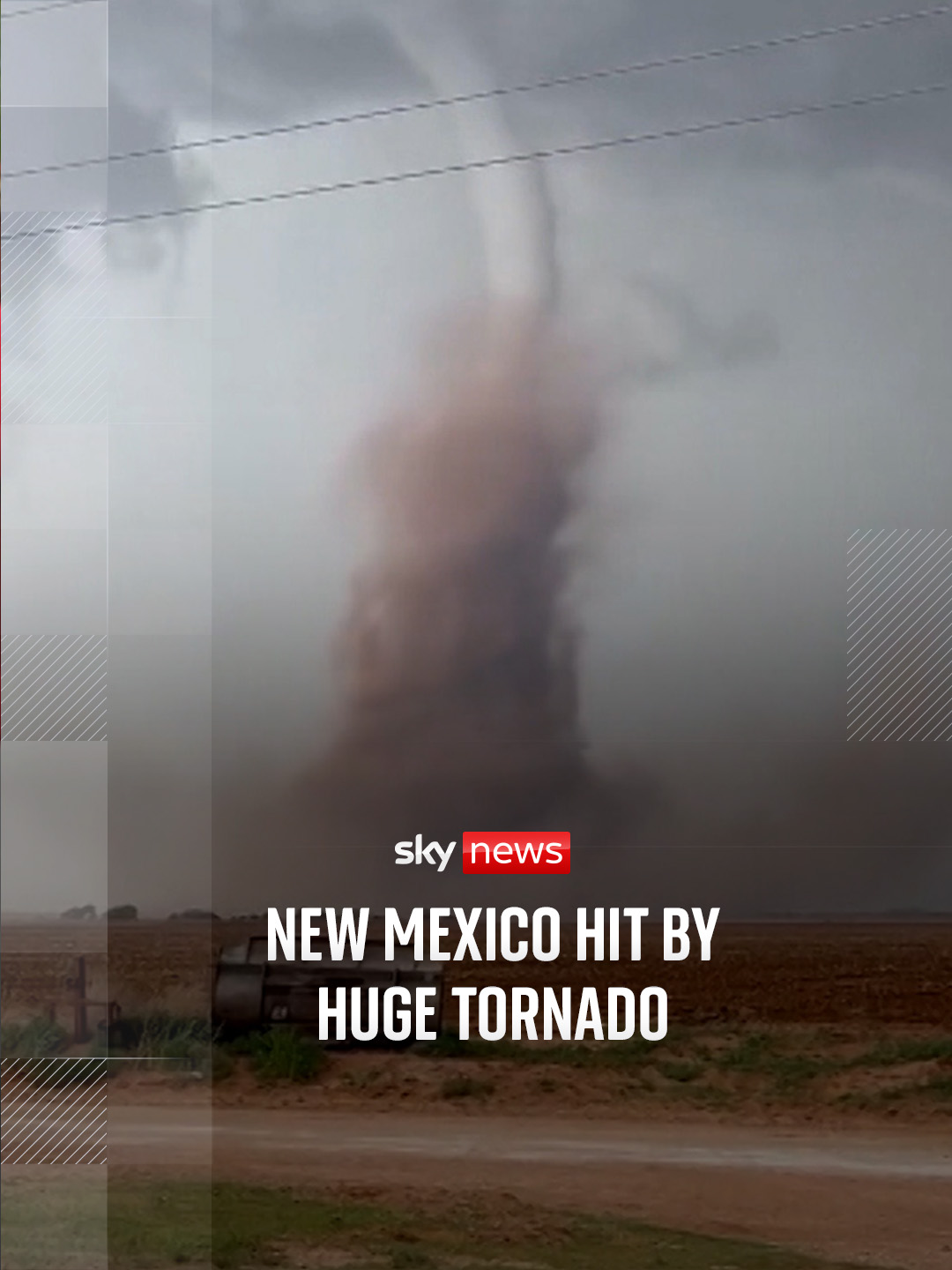 A large funnel cloud was spotted by a New Mexico resident over the weekend, as a series of bad storms hit parts of the US, causing flights to be delayed and cancelled. #tornado #newmexico #US