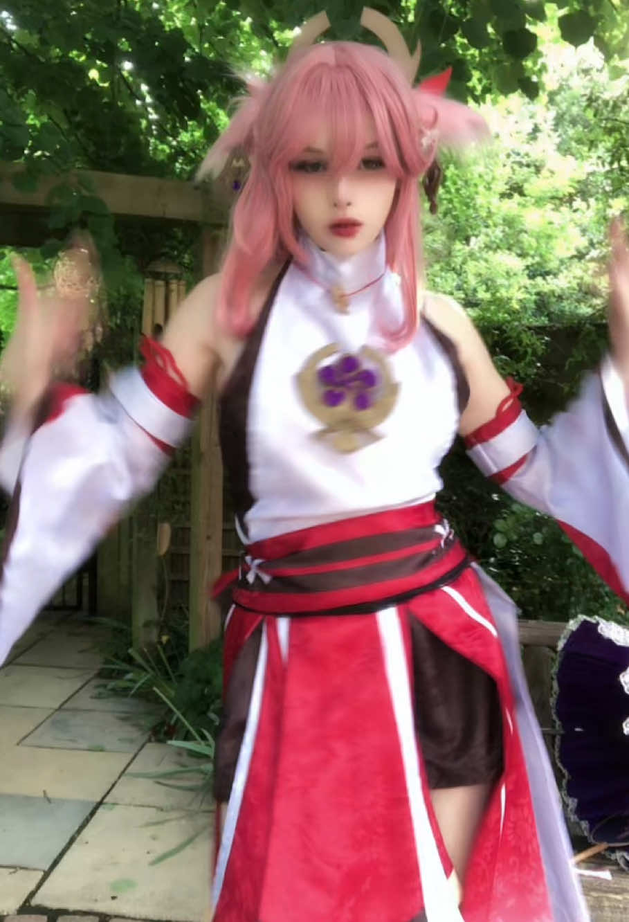 Longer version 💕🌸#yaemiko#yae#genshin#GenshinImpact#cosplay#cosplayer#yaemikocosplay#genshinimpactcosplay#yaemikogenshinimpact#dancetrend#fyp 