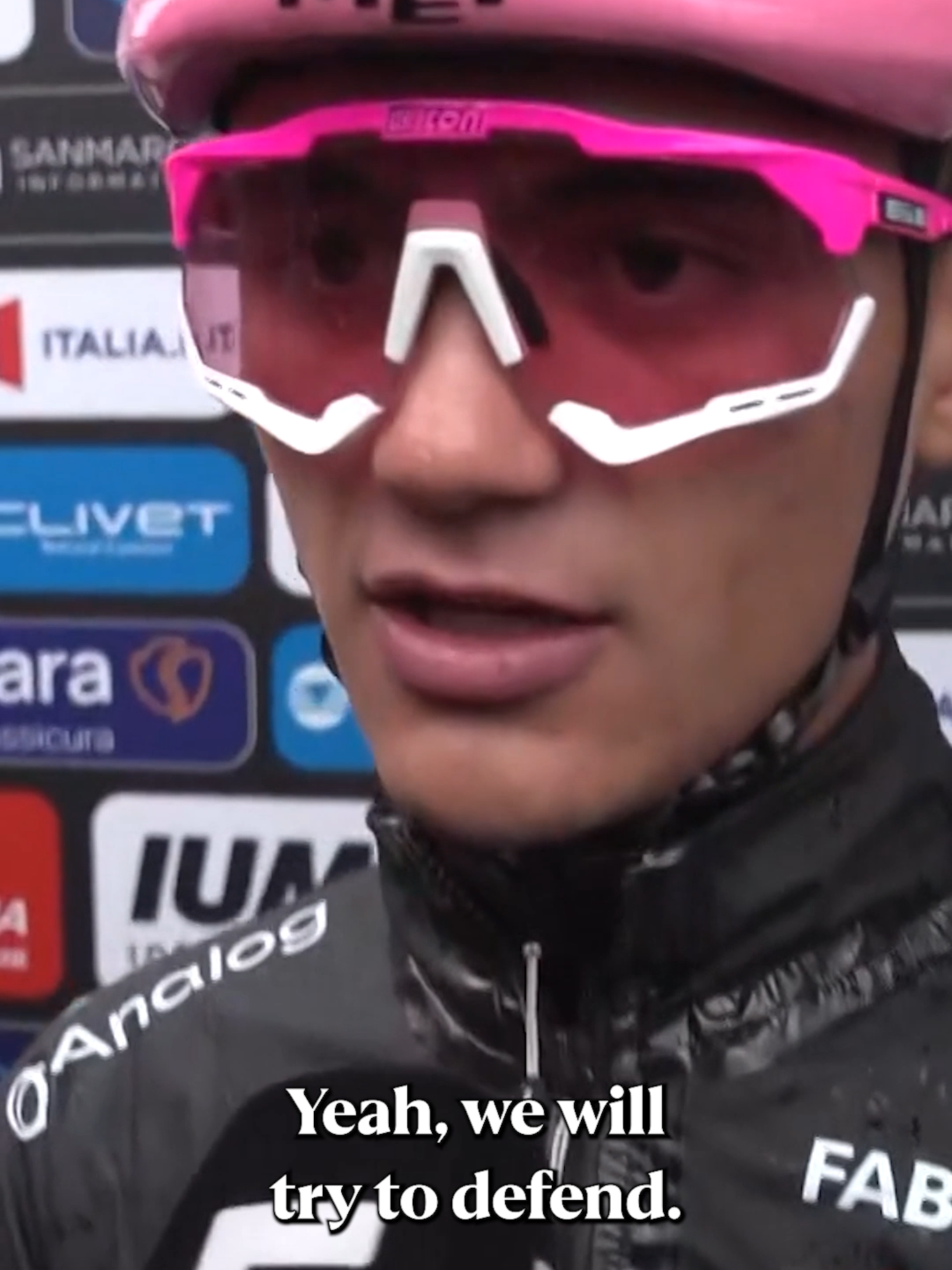 Isaac Del Toro confirms UAE Team Emirates will ride to defend his lead at the Giro d’Italia! 💪 #cycling #roadcycling #giro