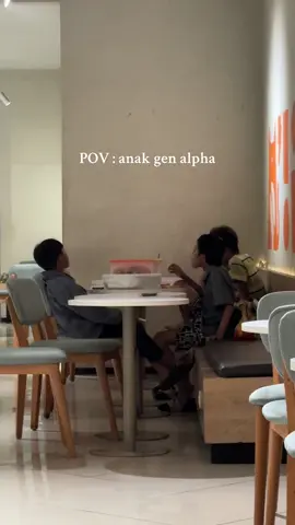 Jamanku dlu masih mainan kelereng dan layangan🍃 #genalpha #anakjamansekarang 