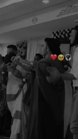Taahisa Caashaqa💗😫 #Maarco_143❤️🎧 #maarco🍂🍁 #soomalalilyrics🌺😫💎 #jawi_bila🌊❤️🌴 