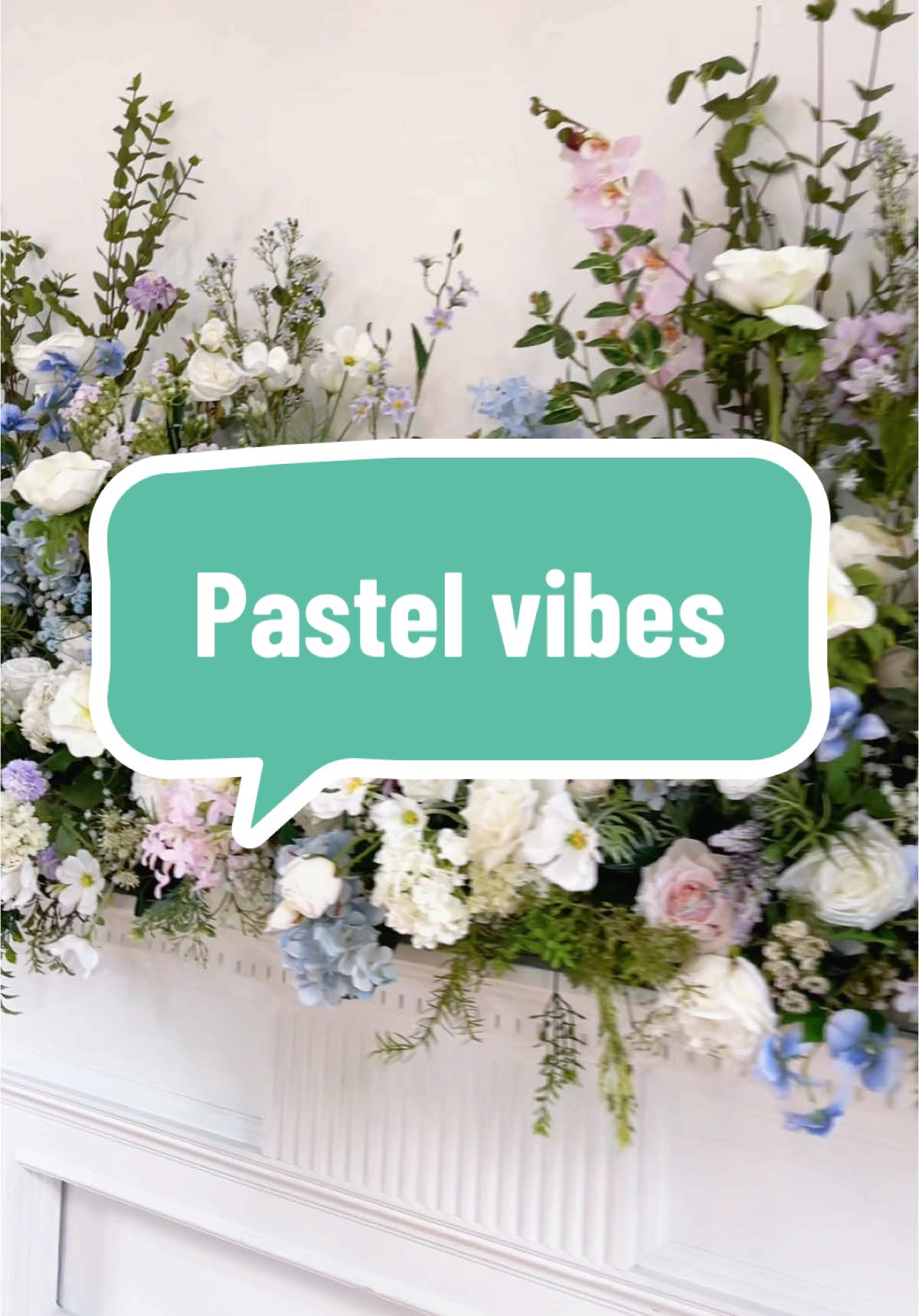 Faux wedding florals and a beautiful DIY venue for the win 👍 #weddingvibes #purplewedding #wildflower #diybride 