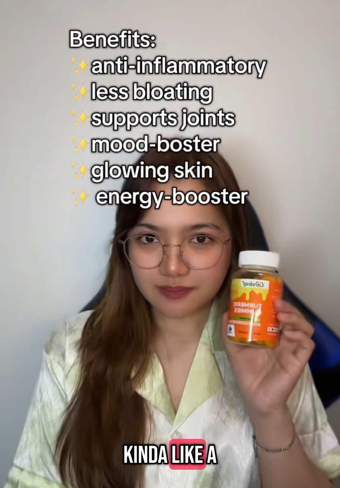 Everyone’s talking about turmeric shots, but I’m taking mine as gummies — easier, tastier, and no gag reflex. #turmericgummies #turmeric #careleaf #guthealth #supplements #tiktokshopsg 