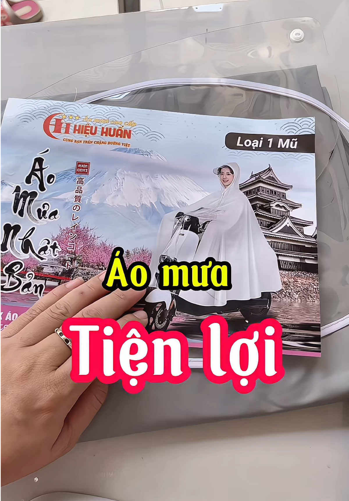 Áo mưa Hiệu Huấn #giadungtienich #aomuachongtham #aomuadixemay #aomuahieuhuan #viral #thunhireview 