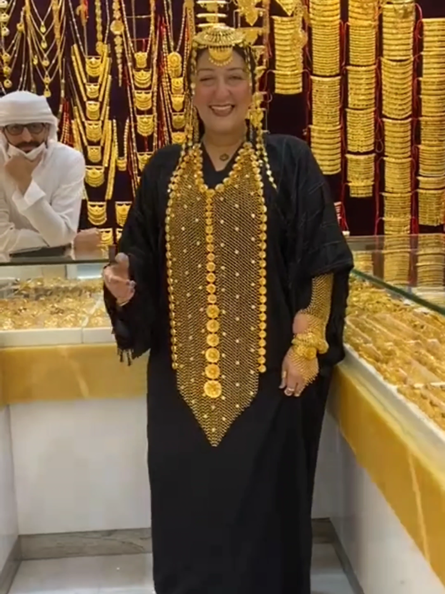 #اغنى_إمرأة_في_دبي#foruyou #page #viralditiktok #usa #trendingvideo #foryourpagetiktok #explore 