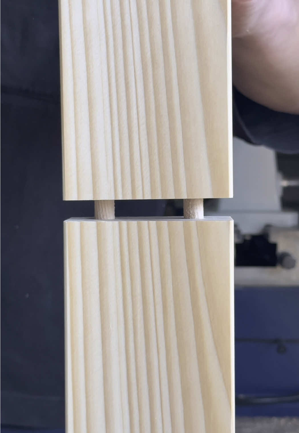 2 Easy Dowel Tricks for Wood Joints! #woodworking #DIY #tip #wood #asmr #joint 
