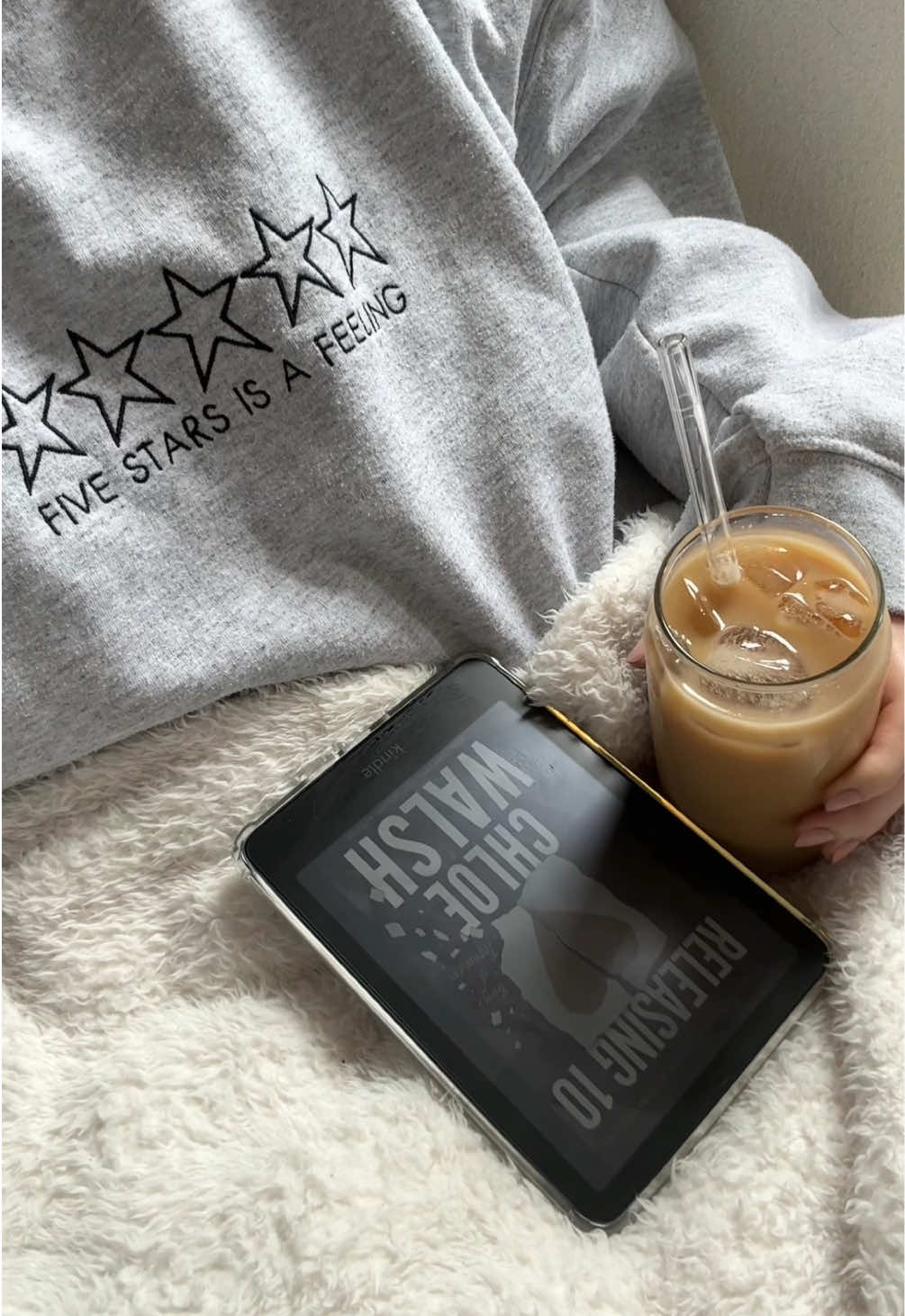 The day is finally here (I am  SCARED!!!) ❤️‍🩹 Let’s start Releasing 10!  #BookTok #boysoftommen #releasing10 #binding13 #readwithme #booksbooksbooks #bookish 