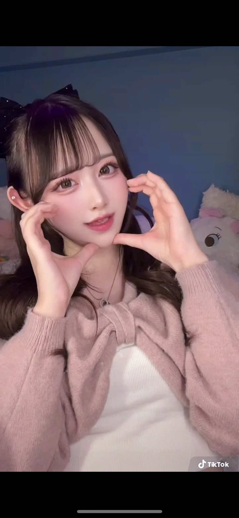 ゆりにゃちゃんも、ちなつちゃんもほんとだいすきだから発表聞いた時普通に泣いた( >̶̥̥̥᷄ <̶̥̥̥᷅ )💦 ゆりにゃちゃんは中学生の時からYouTube見てて、ちなつちゃんも中高生の時からかわいいってゆらの地元で噂で聞いてたから、そんな最高の2人がコラボしててほんとに需要でしかない（ ｉ _ ｉ ）♡ しかもメンバーの子みんな可愛いはあ、たのしみすぎる😭🩵🩵 #04 #fyp #fypシ #おすすめ #オススメ #埼玉 #インスタ #ゆりにゃ #推し変 #prettychuu #アイドル