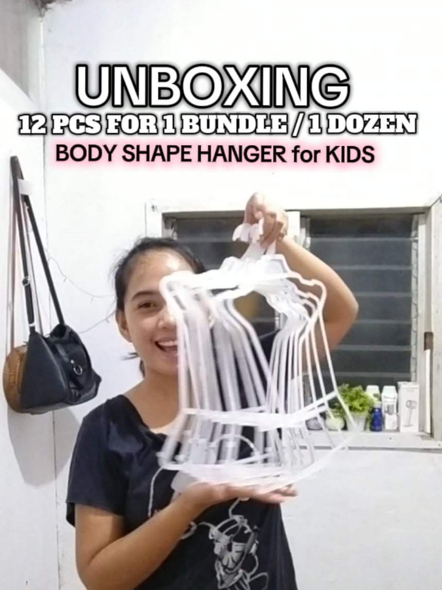 perfect sa mga affiliate, boutique shop, ukayan, live seller. Mura lang sa yellow basket! #bodyshapehanger #hanger #bodyshape #fyp 