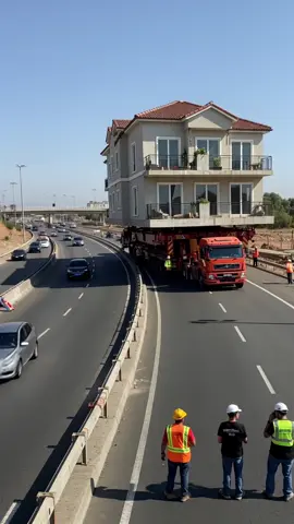 #construction #house #giantmachine #machine 