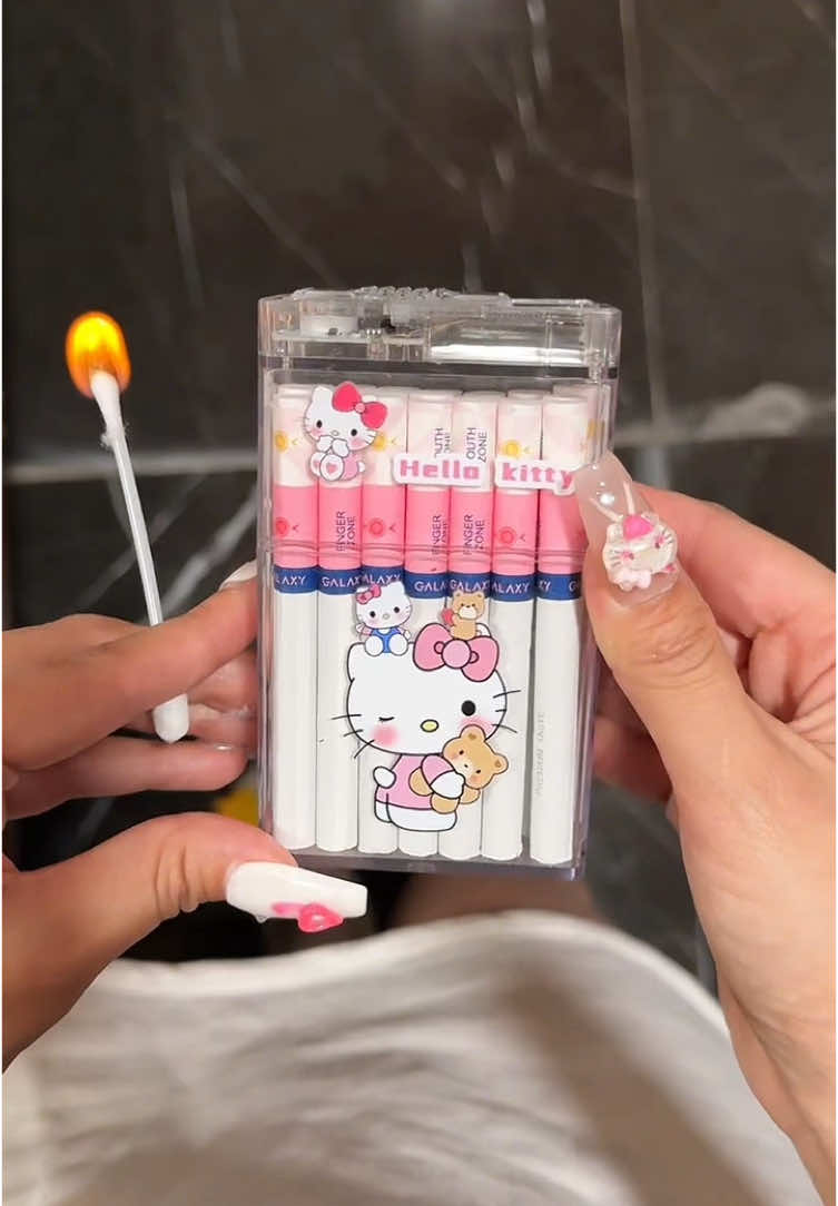 Adorable Cartoon Design USB Rechargeable Cigarette Lighter Case#cool #tiktokshopping #lighter #present #Outdoors #cute #kitty #fashion 
