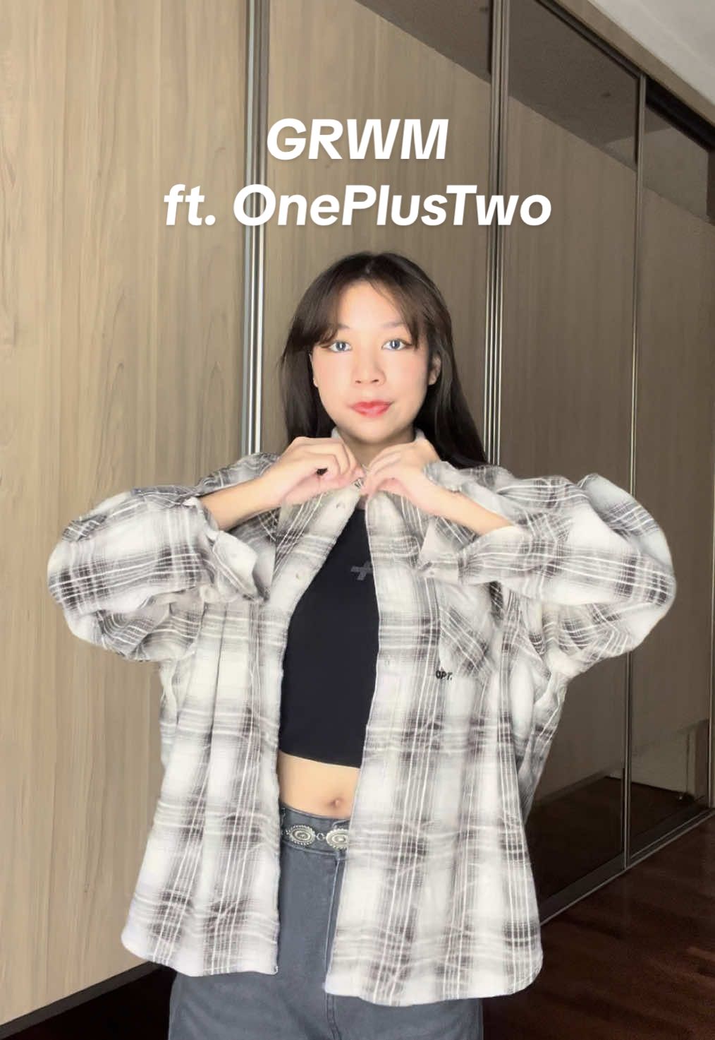 heyloo :> get dressed with me!  flannel & tank top : @One Plus Two  jorts : thrifted  shoes : @New Balance 1000 