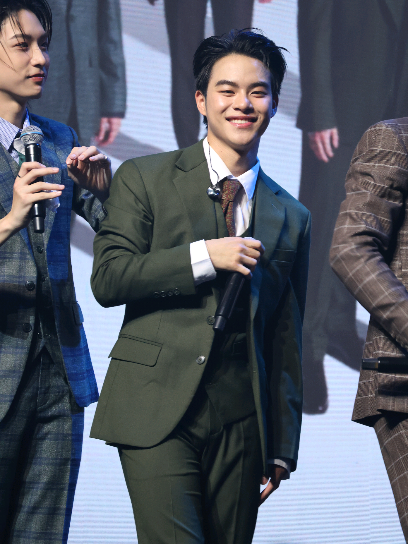 มาเล่นใจทำไมเอ็นดูวในเสียงน้องมาร์ค @MARCKRIS BUS #SUNSUXBUSMemorableLovecation #BEsunsuUShine #SUNSUxBUS  #BUSbecauseofyouishine  #MARCKRIS