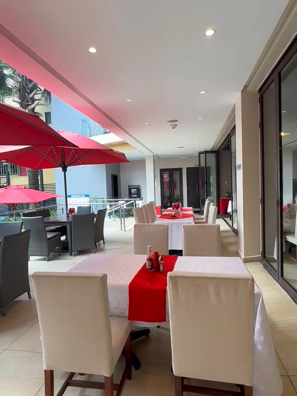 Welcome to Hillpark Hotels — your perfect escape. 👌  Indulge in delicious food 🥘 & drinks 🍸 😋  Relax in our heated pool✨️ Unwind at the spa and sauna😎 Stay fit in our gym 🏋️‍♂️  Enjoy cozy, top-class accommodation.🛌 . . #hillparkhotel #wateja #watejachallange😂😂😂😂mje #4star #hotels 