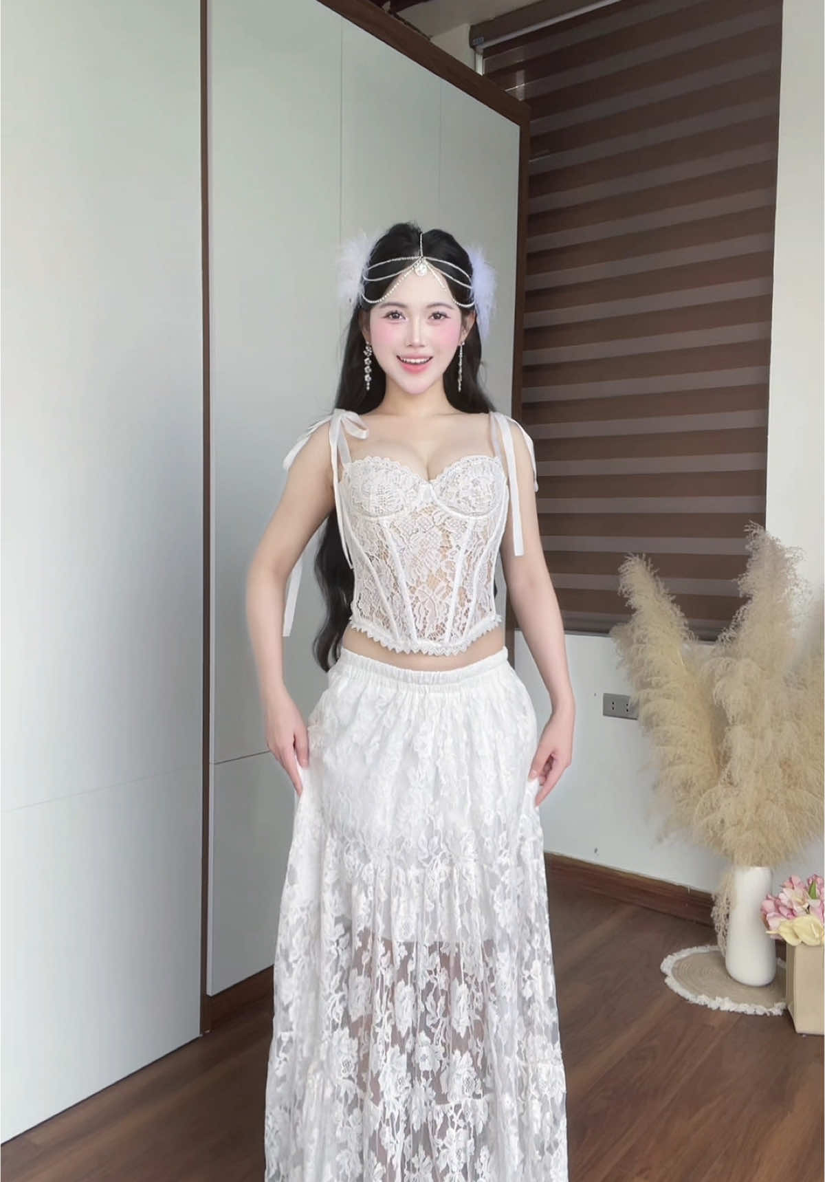 Chẳng cần nghĩ suy… #viral #trending #outfitxinh #dress #vayxinh #vaydibien 