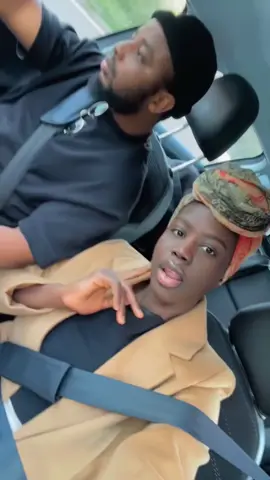 Beug xaliss la def seugn fallou mi😂😂 #mrmrsd #couple #tiktoksenegal🇸🇳 