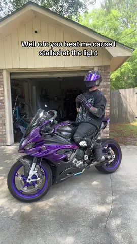 It’s kind of degrading losing to 600cc on a 1000cc😭 #bikelife #bike #motorcycle #bikeride #bikelifestyle #motorbike #biker #bikelovers 